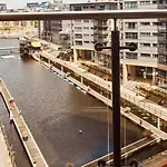 Deluxe & The River Canal View In Apartamento Leeds (West Yorkshire)